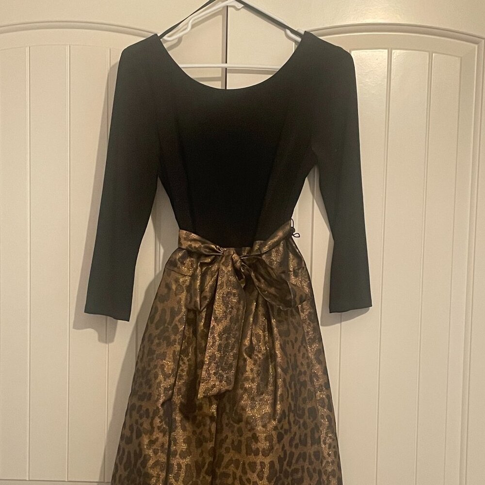 Jessica Howard Black Bodice with Metallic Leopard Print Skirt Dress